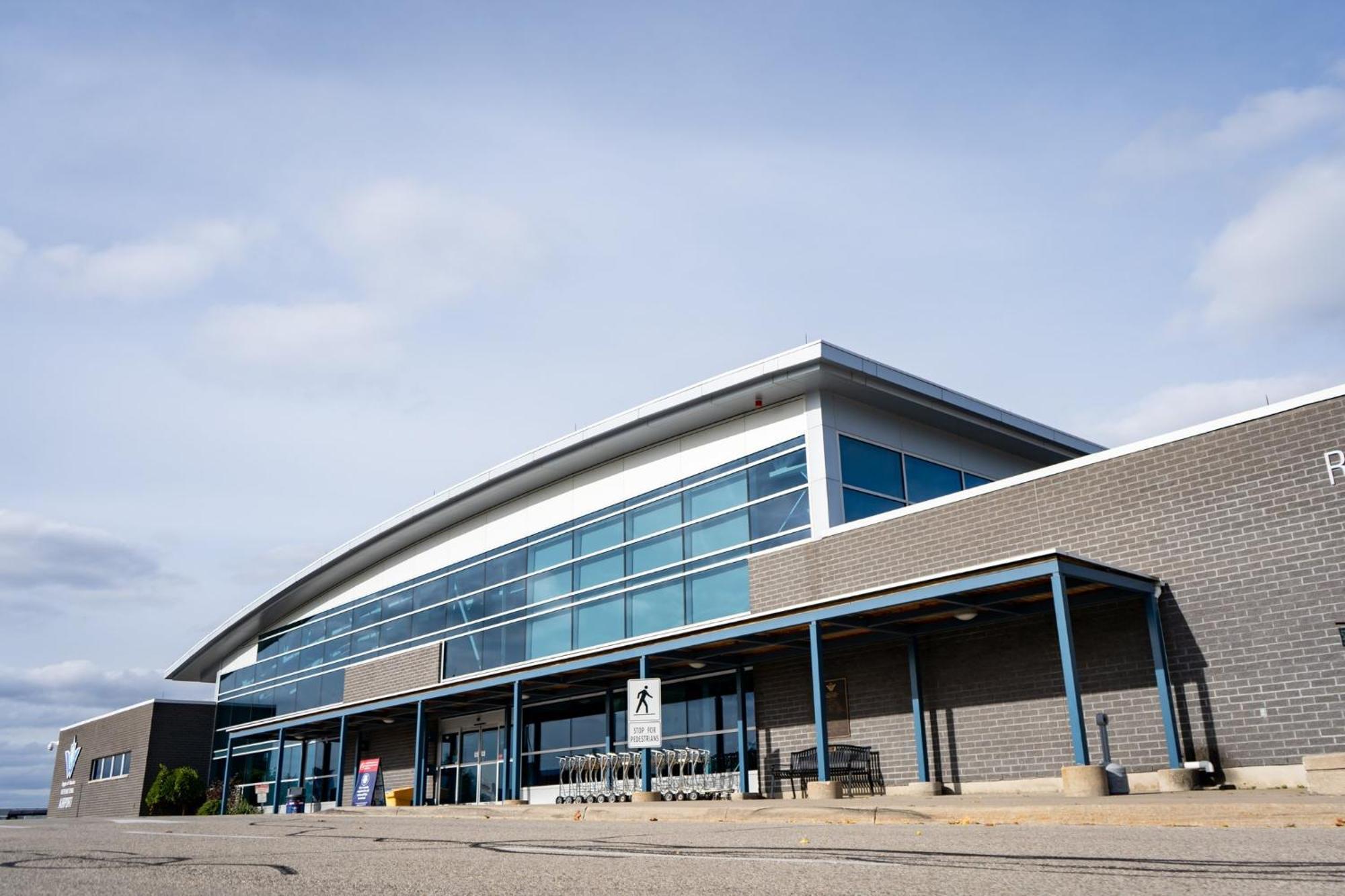 Holiday Inn Express & Suites Kitchener Southeast By Ihg Exterior photo